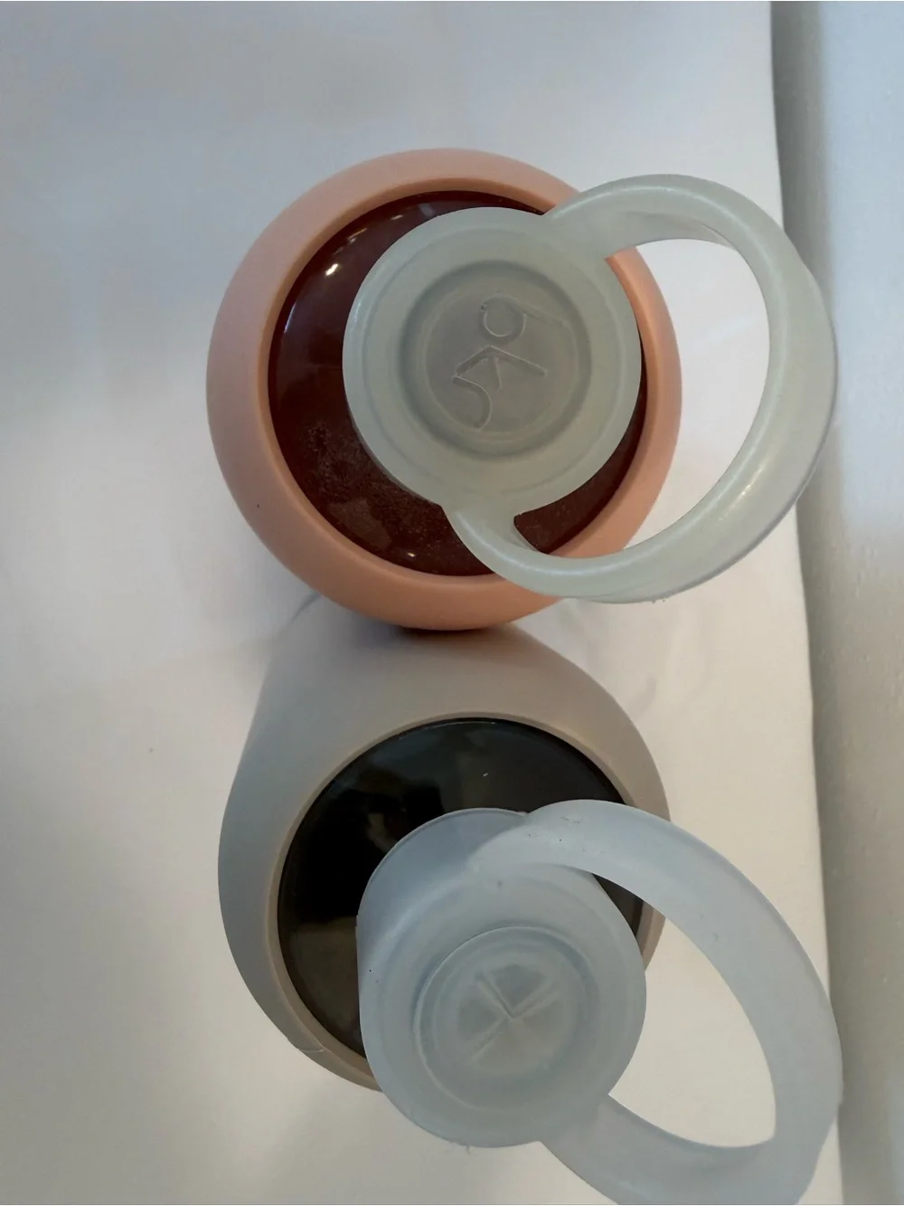 bkr Silicone and glass Water Bottle Sleeve - Peach and Taupe, 7 inch tall